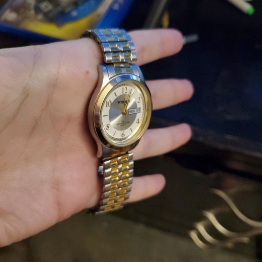 Wrangler watch - Picture 2 of 2